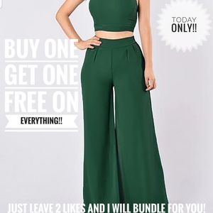 🥳 Two piece emerald green 🥳